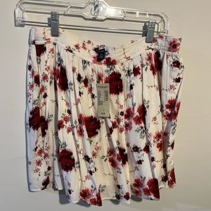 NWT American Eagle Floral Skirt | M